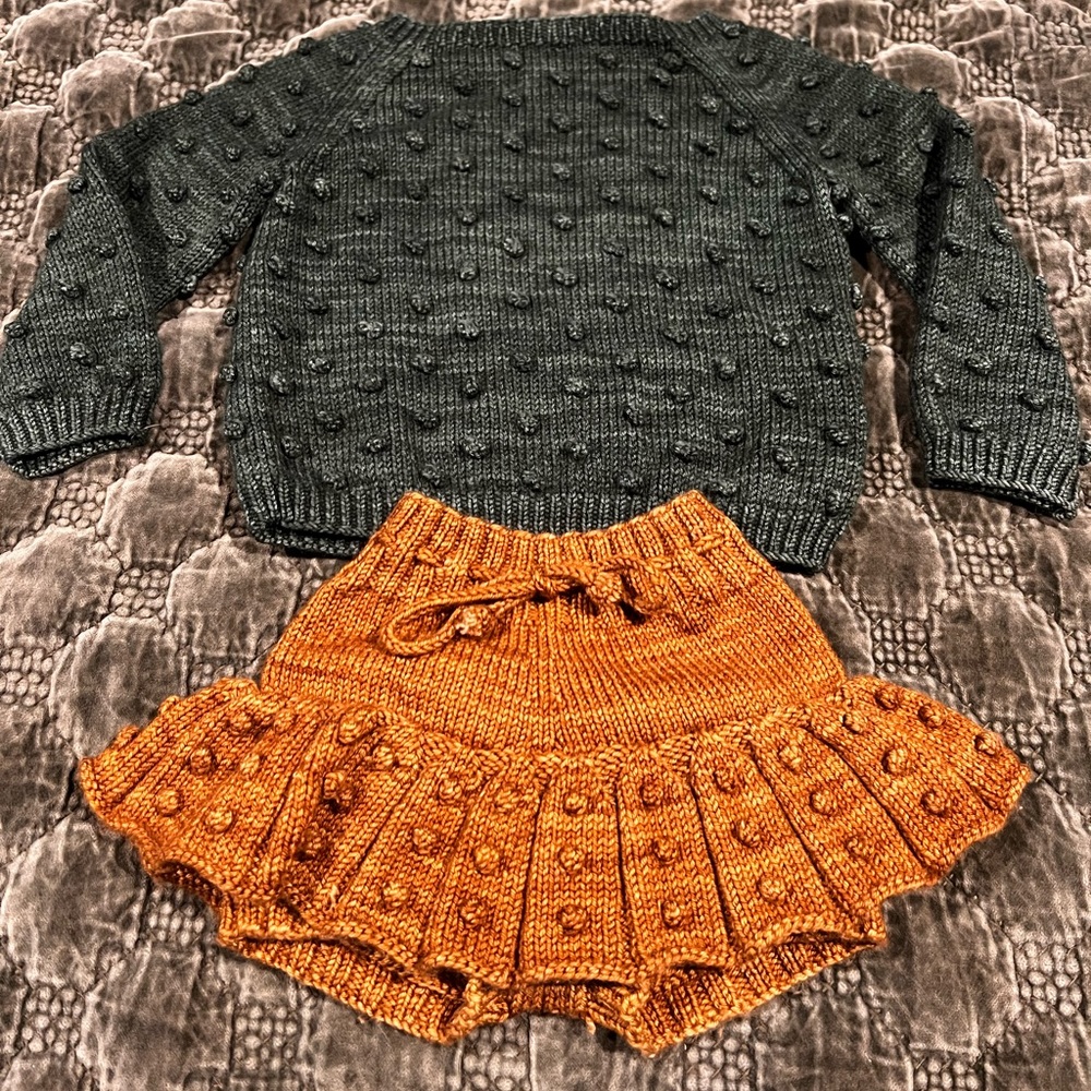 Misha and Puff popcorn skirt and sweater 3-4 yr.